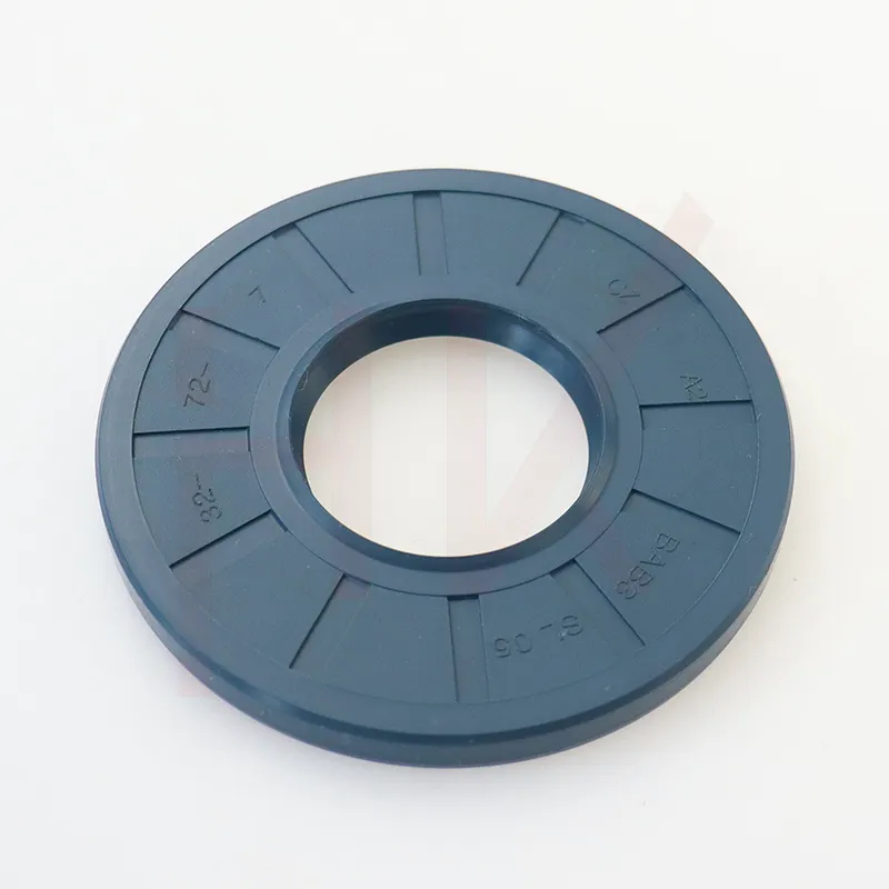 replacing seals in a hydraulic cylinder